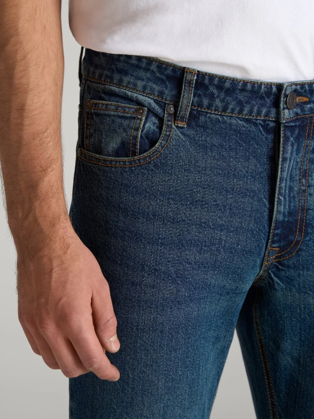 American Tall LJ&S TAPERED Jeans for Tall Men in Machine Blue Size 3232 / 38 / M